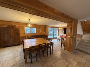 Salon Grange 300x225